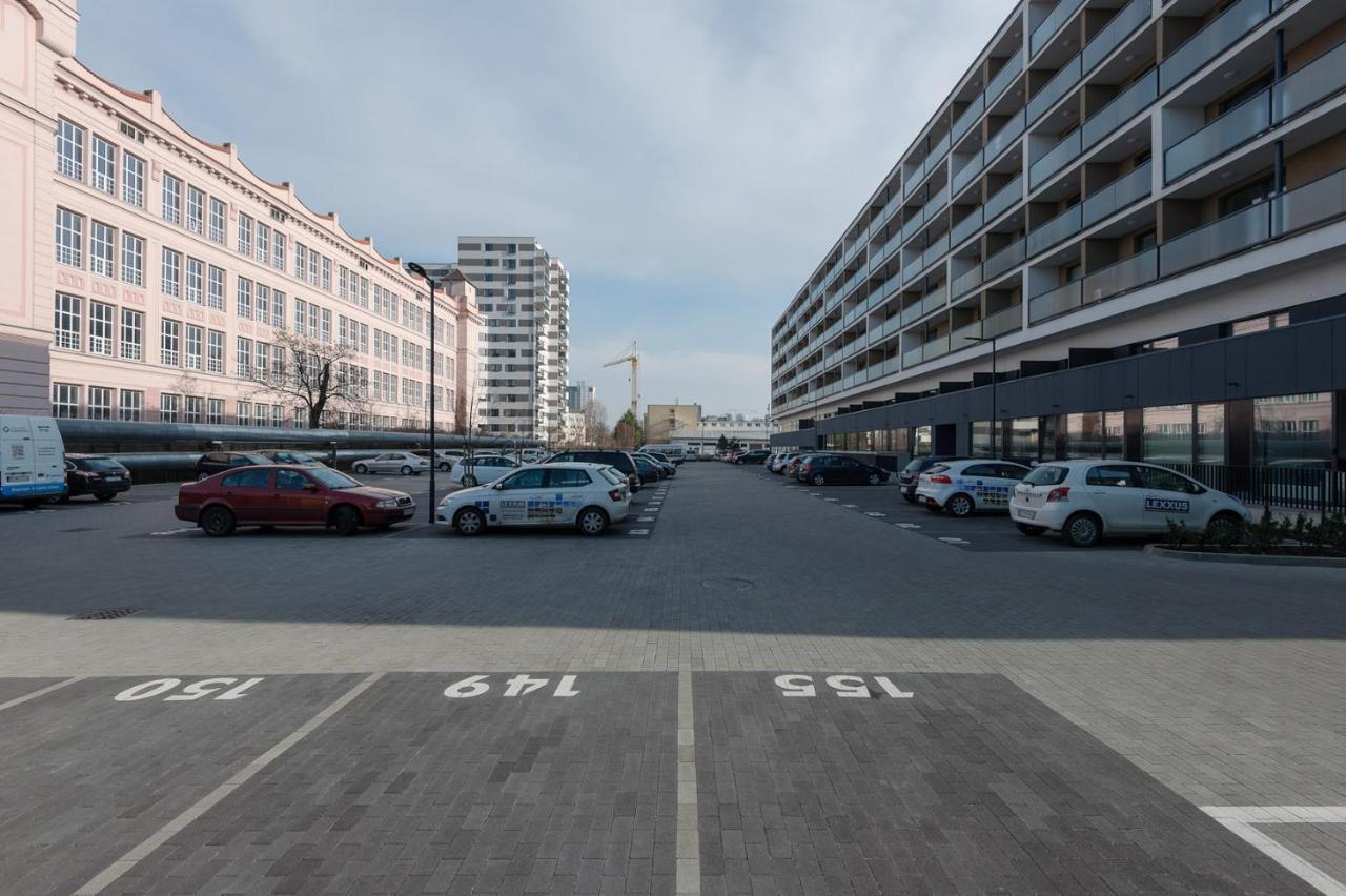 Central Point By Zoom Apartments Μπρατισλάβα Εξωτερικό φωτογραφία