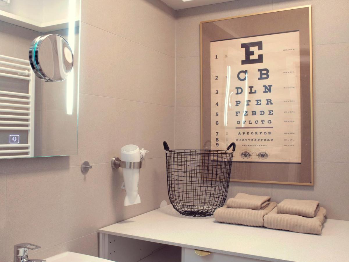 Central Point By Zoom Apartments Μπρατισλάβα Εξωτερικό φωτογραφία